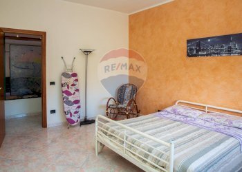 Camera / camera da letto - Quadrilocale Via della Liberazione
 
4, Carlentini - foto 31