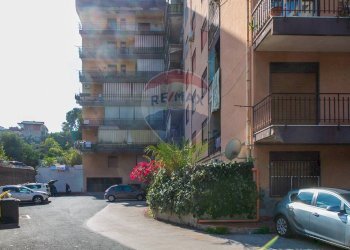 Edificio all\'aperto - Quadrilocale Via della Liberazione
 
4, Carlentini - foto 54