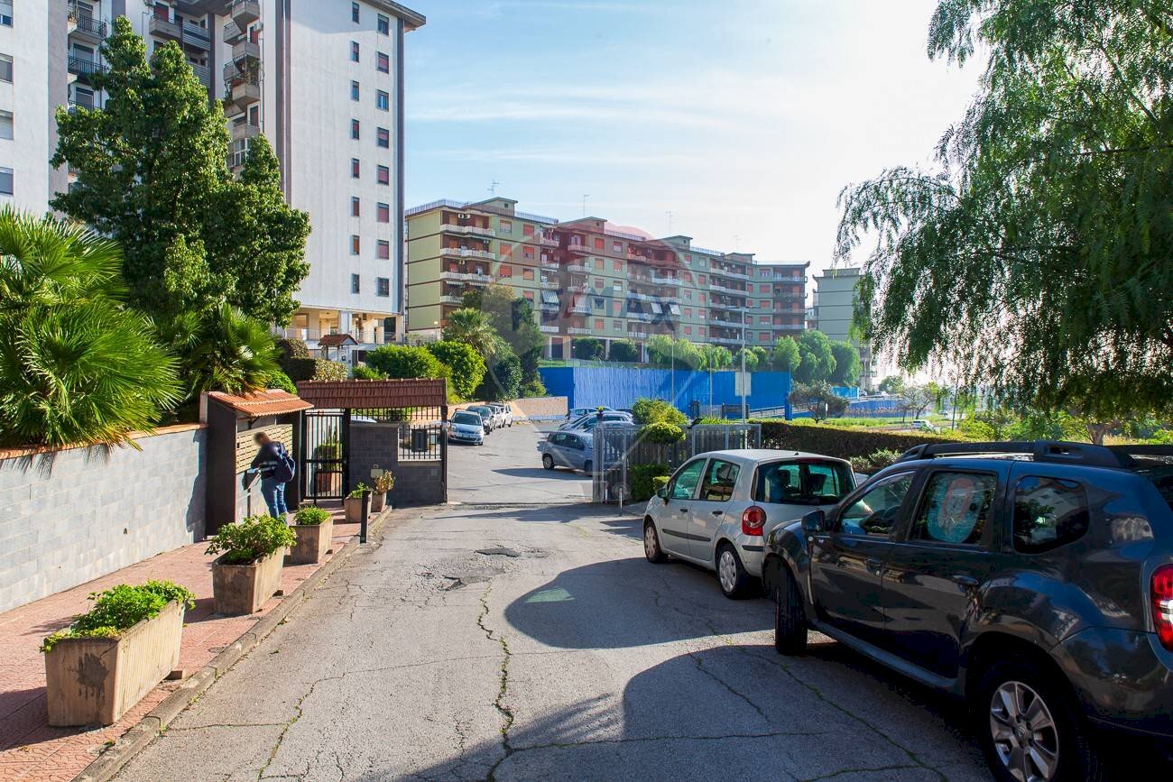 Edificio all\'aperto - Appartamento Viale Nitta
 
17, Catania - foto 2