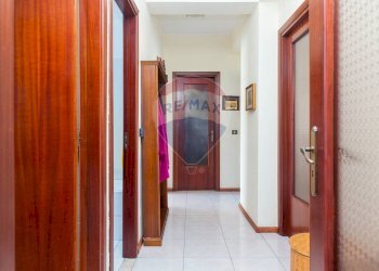 Hall / corridoio - Appartamento Viale Nitta
 
17, Catania - foto 17