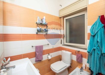 Bagno - Bilocale Viale Autonomia
 
79, Caltagirone - foto 6