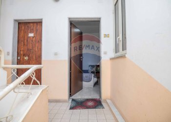 Hall / corridoio - Bilocale Viale Autonomia
 
79, Caltagirone - foto 24