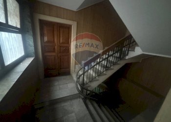 Scale - Quadrilocale Via Strano
 
7, Paterno - foto 3