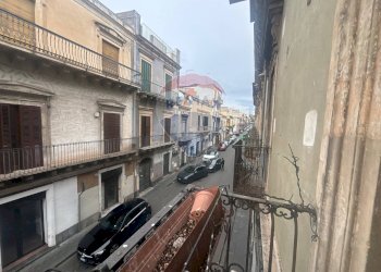 Balcone - Quadrilocale Via Strano
 
7, Paterno - foto 6