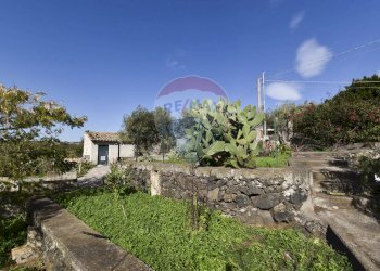 Giardino - Villa Via Croce Del Sud
 
2, Catania - foto 3