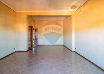 Stanza vuota - Appartamento via della regione
 
100, San Giovanni la Punta - foto 4