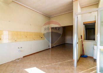 Stanza vuota - Appartamento via della regione
 
100, San Giovanni la Punta - foto 18