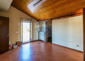 Stanza vuota - Attico via della regione
 
100, San Giovanni la Punta - foto 7