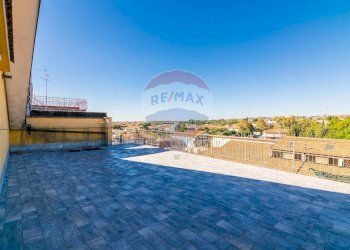 Terrazza - Attico via della regione
 
100, San Giovanni la Punta - foto 8