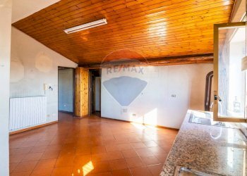 Stanza vuota - Attico via della regione
 
100, San Giovanni la Punta - foto 15