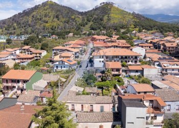 Vista delle montagne - Casa indipendente Guglielmo Marconi
 
174, Nicolosi - foto 9
