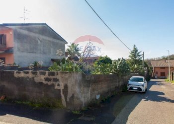 Casa all\'aperto - Casa indipendente Guglielmo Marconi
 
174, Nicolosi - foto 13