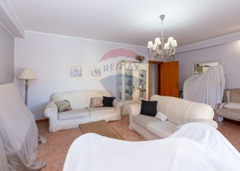 Soggiorno - Trilocale Via Rua
 
78 E/F, Aci Catena - foto 6