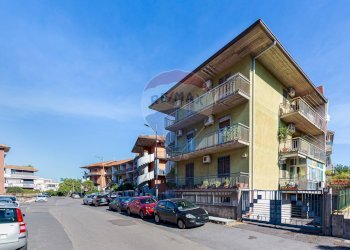 Edificio all\'aperto - Trilocale Via Rua
 
78 E/F, Aci Catena - foto 21