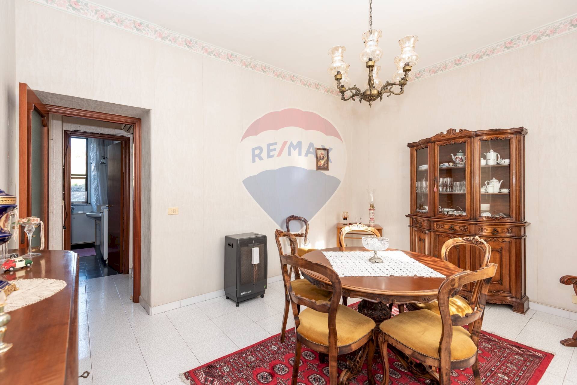 Sala da pranzo - Quadrilocale via nuovalucello
 
87, Catania - foto 1