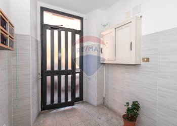 Ricezione / Lobby - Quadrilocale via nuovalucello
 
87, Catania - foto 20