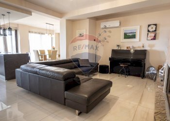 Soggiorno - Villa via Bellini
 
181, Piedimonte Etneo - foto 7