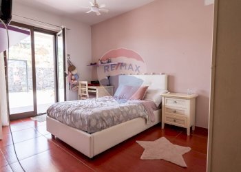Camera / camera da letto - Villa via Bellini
 
181, Piedimonte Etneo - foto 50