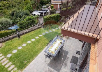 Giardino - Villa via Bellini
 
181, Piedimonte Etneo - foto 62