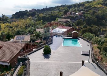 Piscina - Villa via Bellini
 
181, Piedimonte Etneo - foto 101