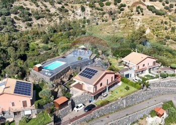 Casa all\'aperto - Villa via Bellini
 
181, Piedimonte Etneo - foto 108