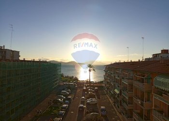 Edificio all\'aperto - Apartment Piombino - photo 1