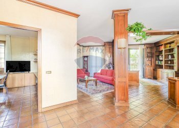 Soggiorno - Villa Via Dei Pini
 
13/B, Cerro al Lambro - foto 4