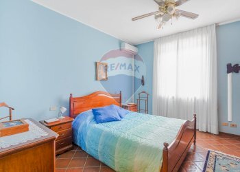 Camera / camera da letto - Villa Via Dei Pini
 
13/B, Cerro al Lambro - foto 12