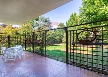 Terrazza - Villa Via Dei Pini
 
13/B, Cerro al Lambro - foto 37