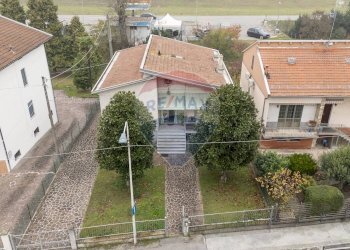 Casa all\'aperto - Villa Via Costituente
 
CM, Brescello - foto 30