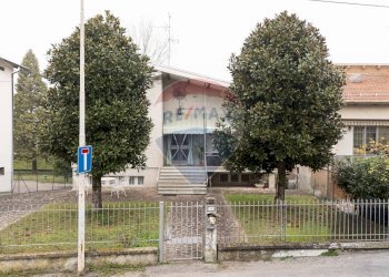 Edificio all\'aperto - Villa Via Costituente
 
CM, Brescello - foto 33