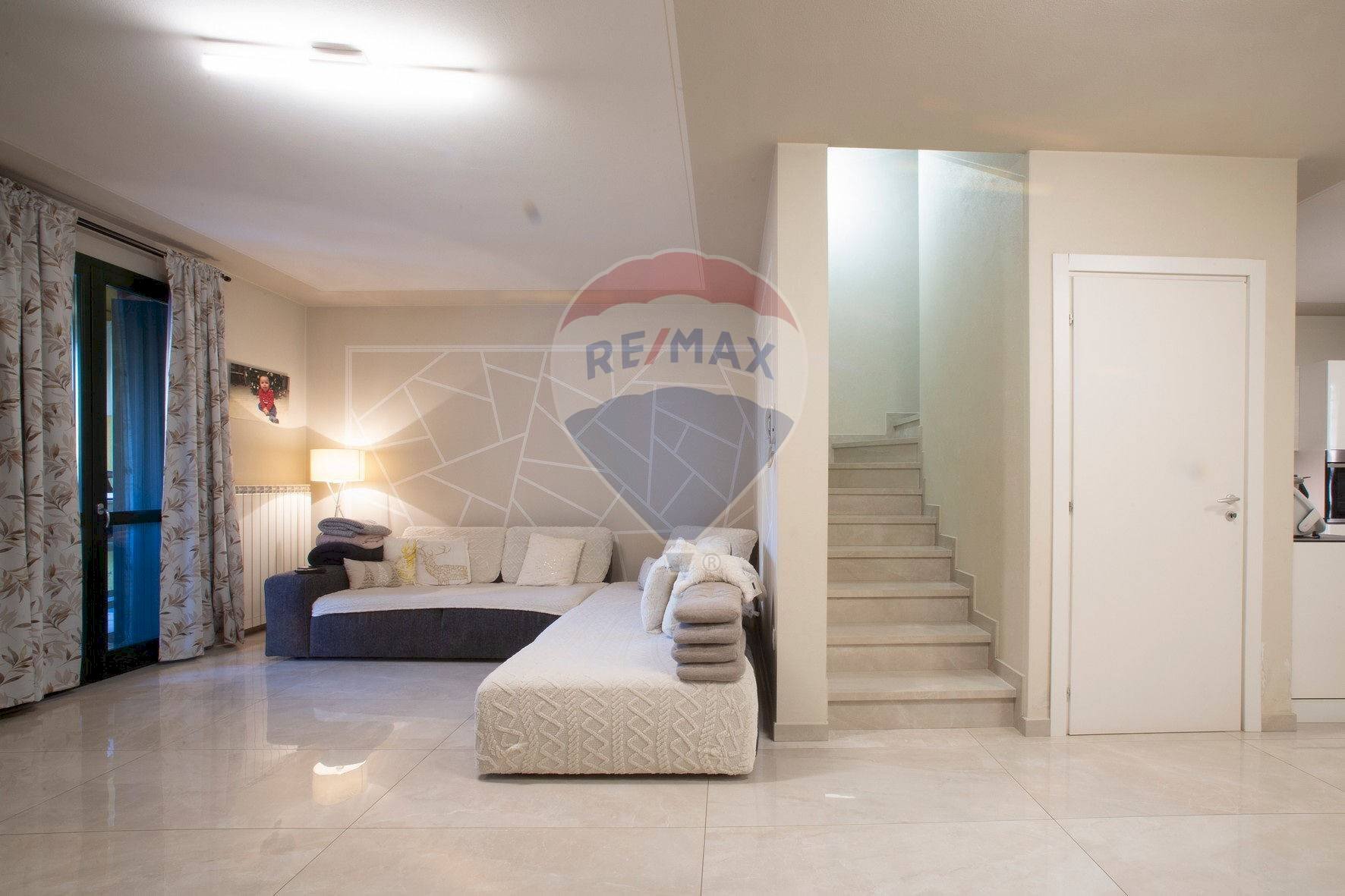 Camera / camera da letto - Terraced Villa Esine - photo 1