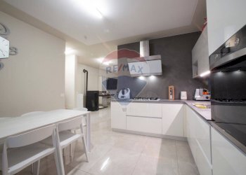 Cucina - Villa a Schiera Esine - foto 9