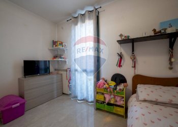 Camera / camera da letto - Villa a Schiera Esine - foto 19