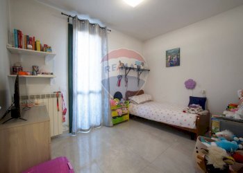 Camera / camera da letto - Villa a Schiera Esine - foto 20