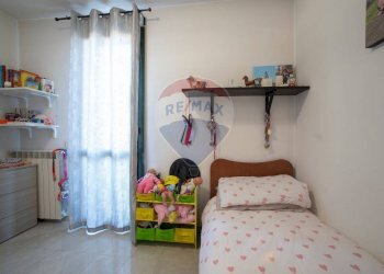 Camera / camera da letto - Villa a Schiera Esine - foto 21