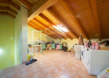 Lavanderia - Villa a Schiera Esine - foto 25