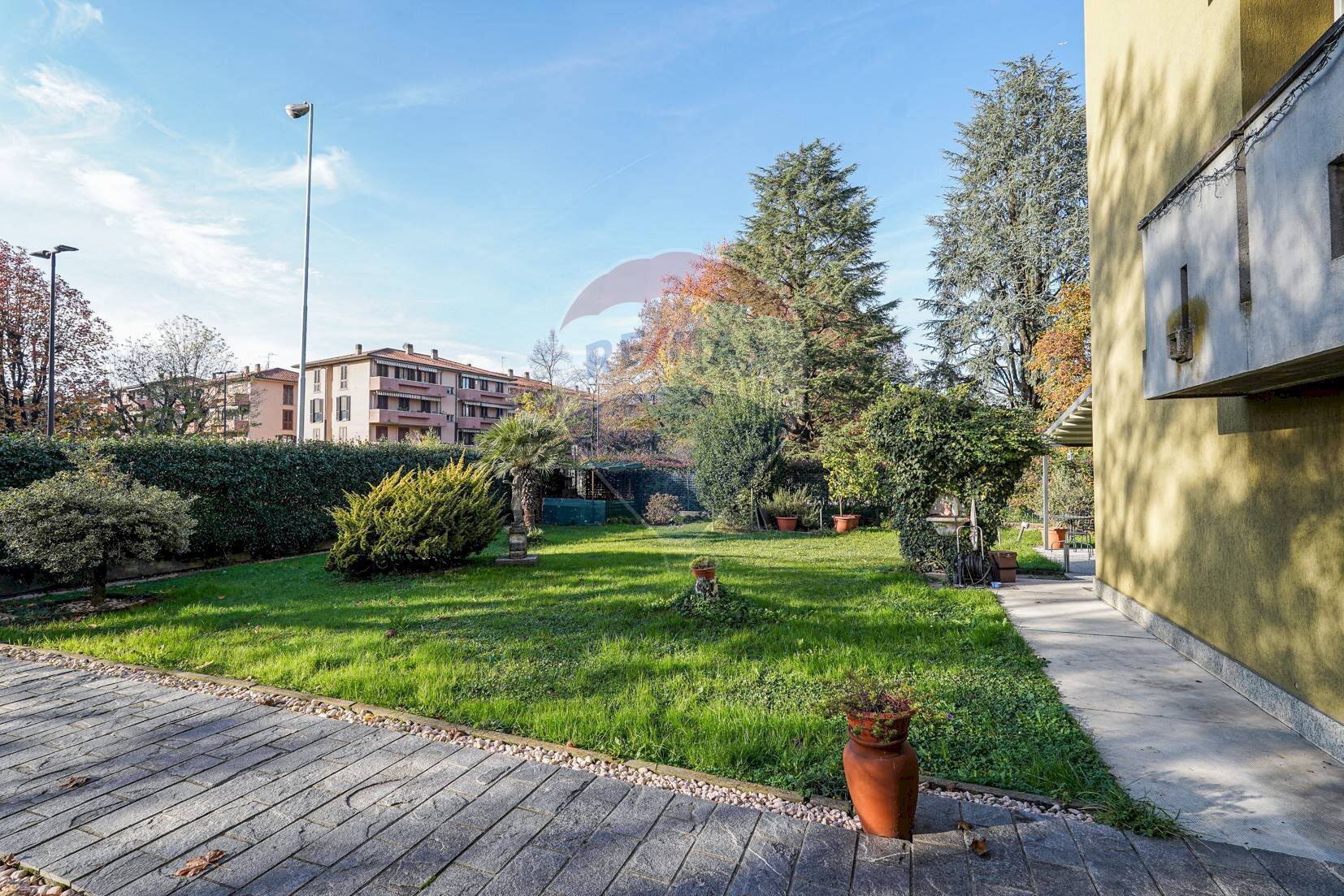 Giardino - Quadrilocale via de gasperi, Gessate - foto 1