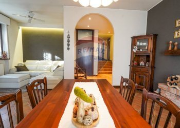 Sala da pranzo - Quadrilocale via de gasperi, Gessate - foto 14