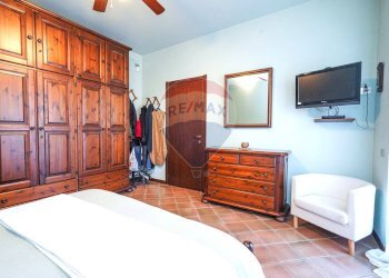 Camera / camera da letto - Quadrilocale via de gasperi, Gessate - foto 34