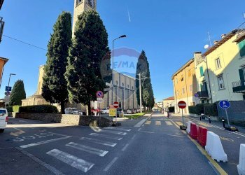 Edificio all\'aperto - Bilocale Bergamo - foto 3