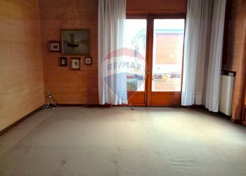 Stanza vuota - Quadrilocale corso Vittorio Veneto
 
27/3, Mede - foto 4