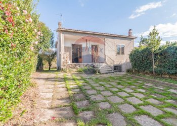 Casa all\'aperto - Villa Via Zepponami
 
37, Montefiascone - foto 3