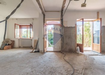 Stanza vuota - Villa Via Zepponami
 
37, Montefiascone - foto 10