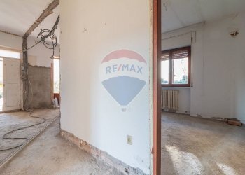 Stanza vuota - Villa Via Zepponami
 
37, Montefiascone - foto 13