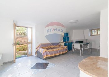 Sala da pranzo - Villa Via Zepponami
 
37, Montefiascone - foto 36