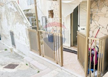 Edificio all\'aperto - Bilocale Corso Tripoli
 
60, Vieste - foto 16