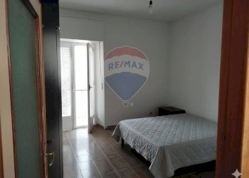 Camera / camera da letto - Trilocale Via Rossini
 
12, Orsara di Puglia - foto 6
