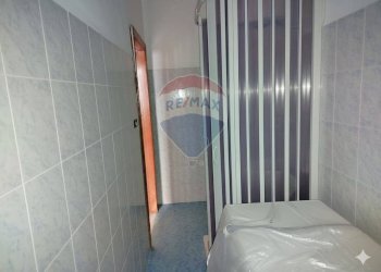 Camera / camera da letto - Trilocale Via Rossini
 
12, Orsara di Puglia - foto 8