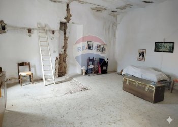 Camera / camera da letto - Casa indipendente Via Giotto
 
14, Orsara di Puglia - foto 4